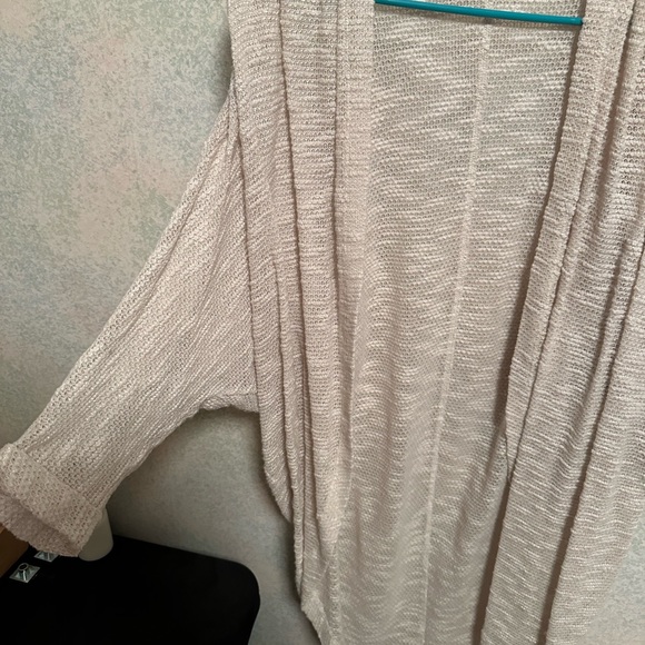 Women’s size small cocoon cardigan - Picture 3 of 3